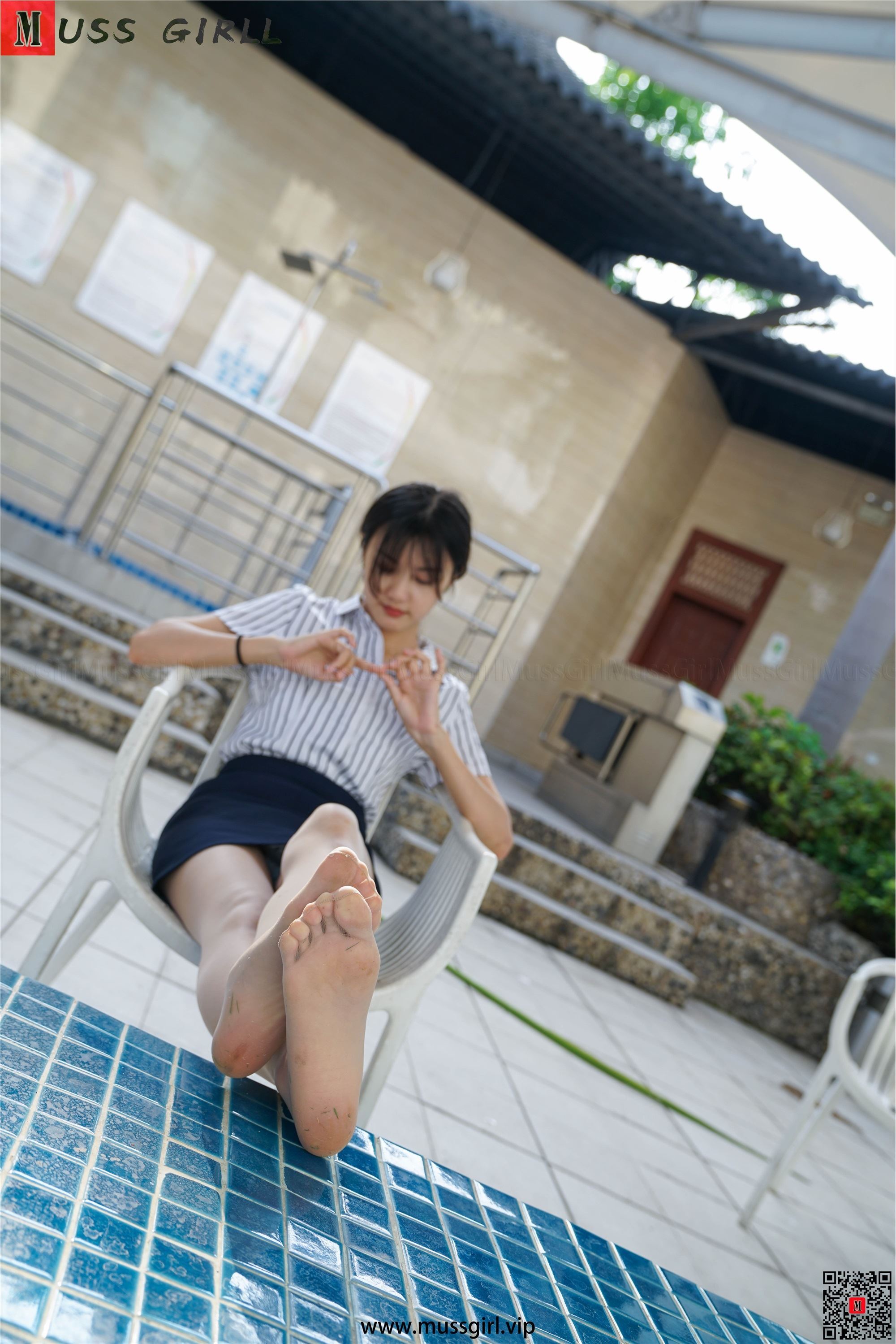 MussGirl慕丝女郎  NO.219 白领条纹制服肉丝高跟